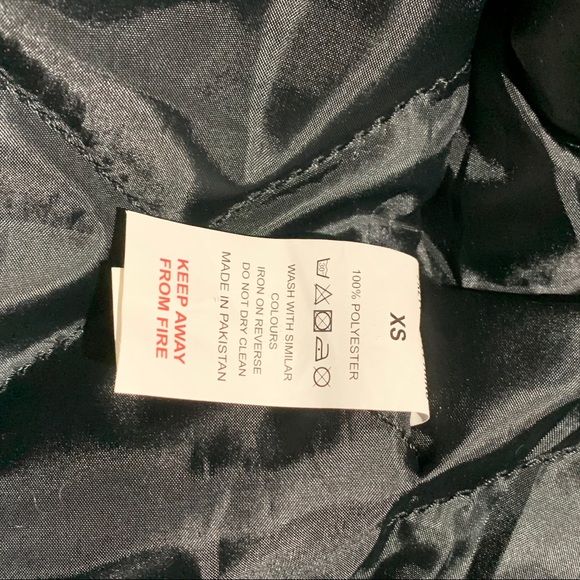 Pretty Little Thing Black Bomber Jacket - Picture 3 of 4